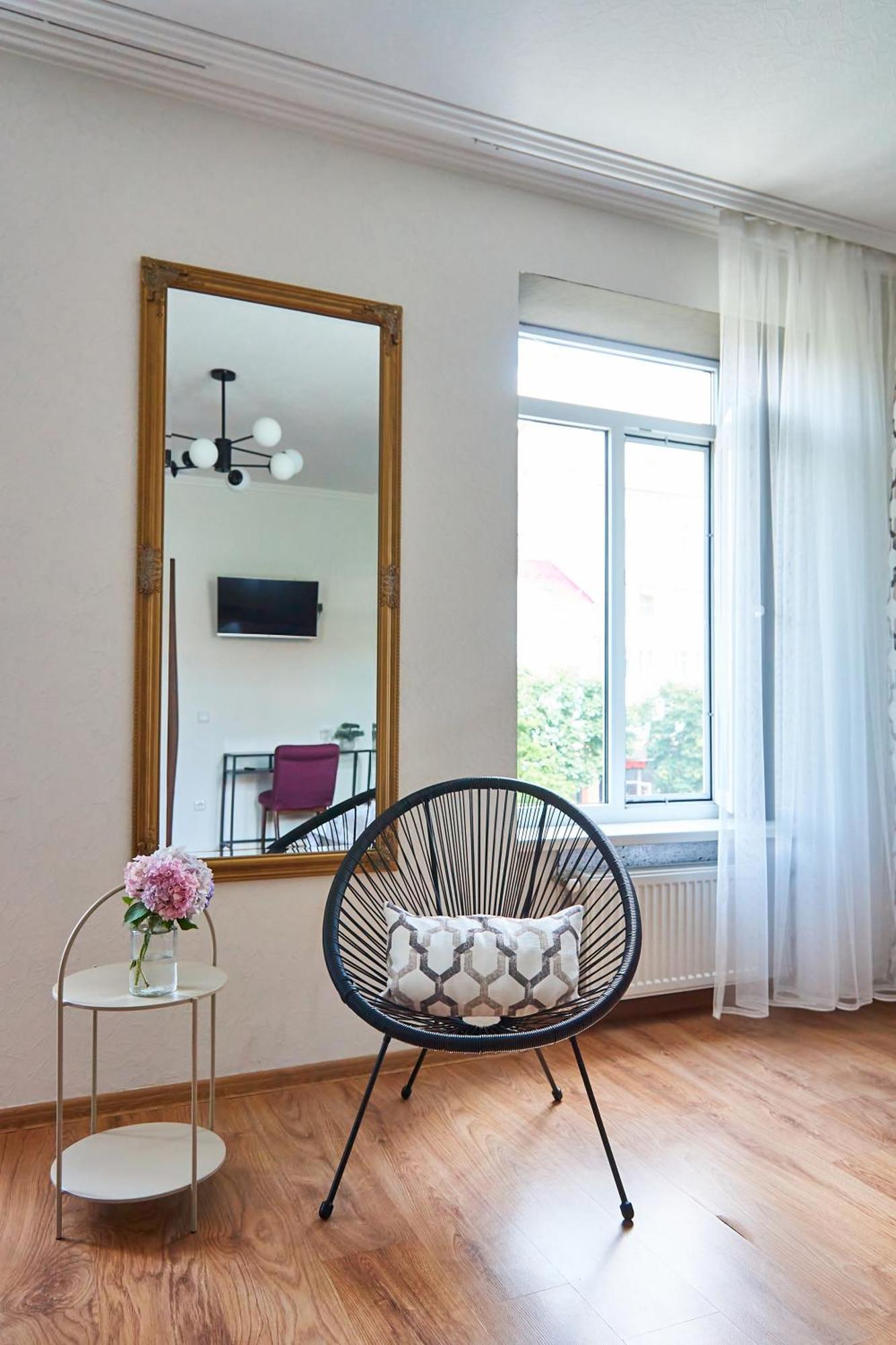 Best Apartments On Kyryla & Mefodia Mukacheve Bagian luar foto